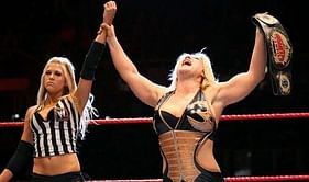 WWE Rumors: Kelly Kelly to induct Beth Phoenix into WWE Hall of Fame