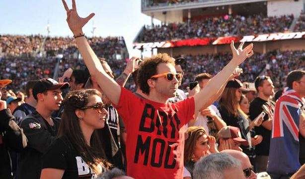 WWE News: Sam Roberts to join Kickoff Show panel at Elimination Chamber