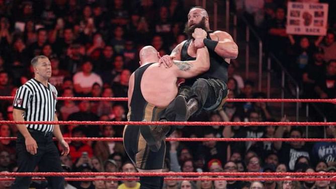 5 Botches, slip ups, and outrageous moments from WWE Raw February 20th, 2017