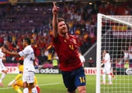 DONETSK, UKRAINE - JUNE 23: Xabi Alonso of Spain celebrates after scoring the first goal during the UEFA EURO 2012 quarter final match between Spain and France at Donbass Arena on June 23, 2012 in Donetsk, Ukraine. (Photo by Alex Livesey/Getty Images)