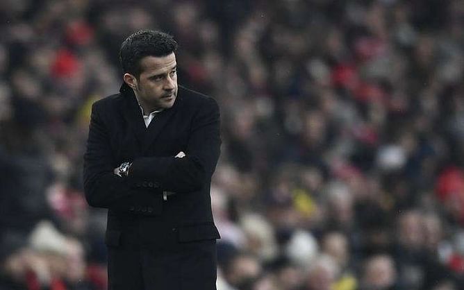 Silva says Hull face tough task at revitalised Leicester