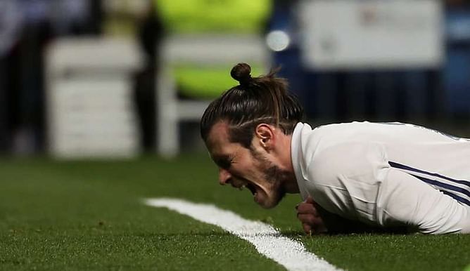 Bale says sorry after red card at Las Palmas dents title bid