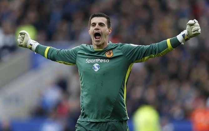 Hull's Jakupovic calls for cool heads for Swansea clash