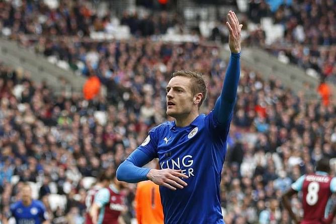 Soccer - Leicester's Vardy got death threats over Ranieri sacking