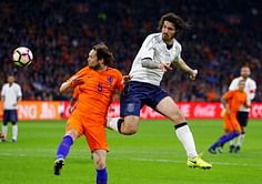 Italy add to Dutch misery with 2-1 win in Amsterdam