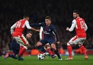 LONDON, ENGLAND - NOVEMBER 23: Marco Verratti of Paris Saint-Germain in action during the UEFA Champions League match between Arsenal FC and Paris Saint-Germain at Emirates Stadium on November 23, 2016 in London, England. (Photo by Shaun Botterill/Getty Images)