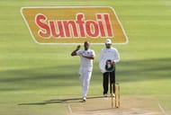 CAPE TOWN, SOUTH AFRICA - JANUARY 03: Vernon Philander of South Africa bowls during day 2 of the 2nd test between South Africa and Sri Lanka at PPC Newlands on January 03, 2107 in Cape Town, South Africa. (Photo by Petri Oeschger/Gallo Images/Getty Images)