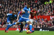MANCHESTER, ENGLAND - MARCH 04: Joshua King of AFC Bournemouth scores his sides first goal from the penalty spot during the Premier League match between Manchester United and AFC Bournemouth at Old Trafford on March 4, 2017 in Manchester, England. (Photo by Shaun Botterill/Getty Images)