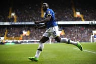 LONDON, ENGLAND - MARCH 05: Romelu Lukaku of Everton celebrates after he scores his sides first goal during the Premier League match between Tottenham Hotspur and Everton at White Hart Lane on March 5, 2017 in London, England. (Photo by Julian Finney/Getty Images)