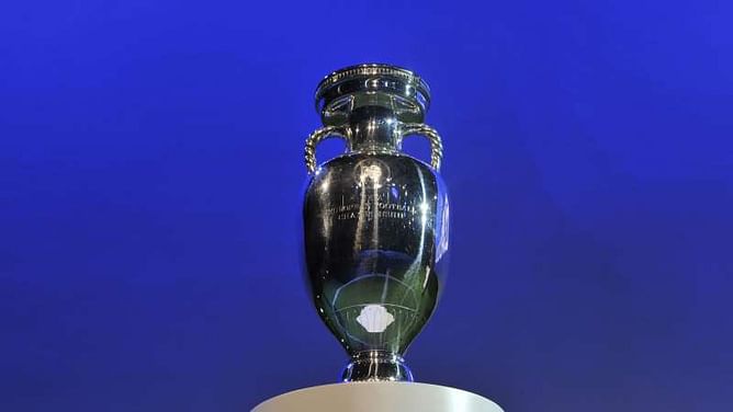 Germany or Turkey to host Euro 2024