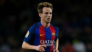 Rakitic agrees new deal with Barcelona