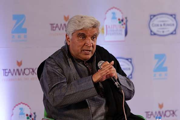 Mahavir Phogat takes a dig at Javed Akhtar's bold Tweet