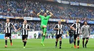 GENOA, ITALY - MARCH 19: Juventus players celebrate at the end of Serie A match between UC Sampdoria and Juventus FC at Stadio Luigi Ferraris on March 19, 2017 in Genoa, Italy. (Photo by Paolo Rattini/Getty Images)