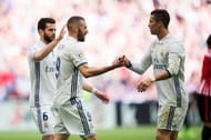 BILBAO, SPAIN - MARCH 18: Karim Benzema of Real Madrid celebrates with his team mate Cristiano Ronaldo of Real Madrid after scoring the opening goal during the La Liga match between Athletic Club Bilbao and Real Madrid at San Mames Stadium on March 18, 2017 in Bilbao, Spain. (Photo by Juan Manuel Serrano Arce/Getty Images)