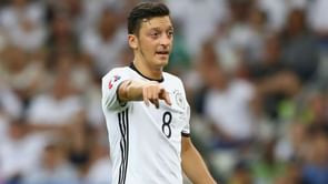 Ozil, Draxler and Gomez ruled out of Germany clash with England