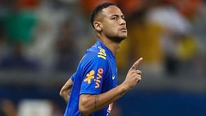 Neymar uncomfortable with Messi and Ronaldo comparisons
