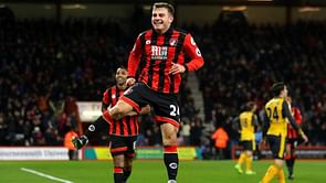 Bournemouth's Fraser wins first Scotland call-up