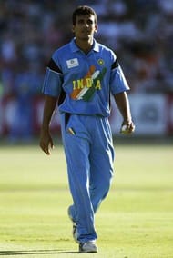Zaheer Khan 2003 World Cup.png