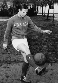 12th December 1959: French footballer Raymond Kopa training near Paris. (Photo by Keystone/Getty Images)