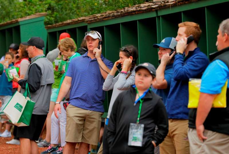 Golf Masters phone ban has fans dialled into the action