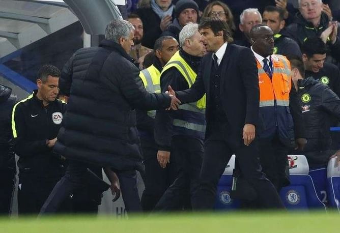 Fired-up Mourinho renews battle with Conte's Chelsea