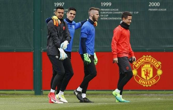 Goalkeeper Romero targets number one spot at Man United