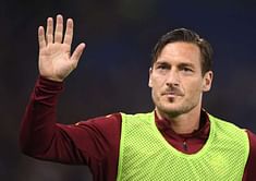 Totti still the centre of attention even on the bench