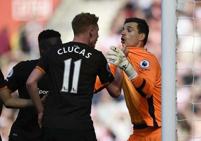 Sunderland down as Hull hold on for point at Saints