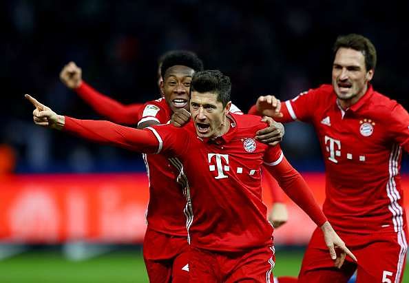 UEFA Champions League 2016/17: Bayern Munich vs Real Madrid Combined XI