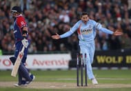 MANCHESTER, UNITED KINGDOM - AUGUST 30: Ajit Agarkar of India celebrates bowling Ian Bell of England during the Fourth NatWest Series One Day International Match between England and India at Old Trafford on August 30, 2007 in Manchester, England. (Photo by Laurence Griffiths/Getty Images)