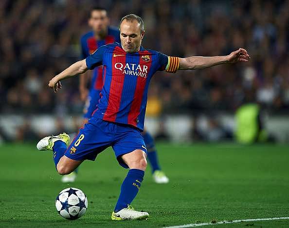 Reports: Barcelona close to signing replacement for Andres Iniesta