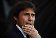 BOURNEMOUTH, ENGLAND - APRIL 08: Antonio Conte, Manager of Chelsea looks on during the Premier League match between AFC Bournemouth and Chelsea at Vitality Stadium on April 8, 2017 in Bournemouth, England. (Photo by Mike Hewitt/Getty Images)