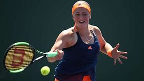 Teenagers Ostapenko, Kasatkina reach Charleston final