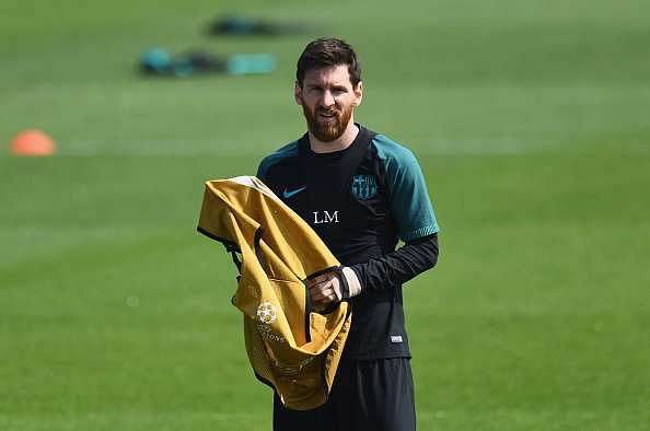 Reports: Lionel Messi wants Barcelona to beat Manchester United and sign £90m superstar