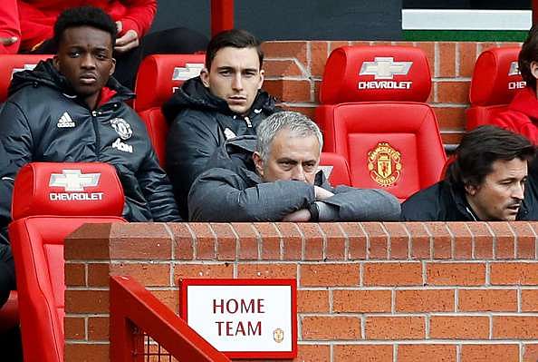 Twitter reacts as Manchester United suffer yet another draw at Old Trafford