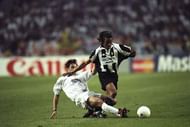 20 May 1998: Edgar Davids of Juventus is tackled by Fernando Morientes of Real Madrid during the Champions League final at the Amsterdam Arena in Holland. Real Madrid won the match 1-0. \ Mandatory Credit: Shaun Botterill/Allsport
