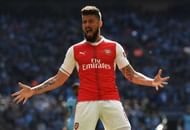 LONDON, ENGLAND - APRIL 23: Olivier Giroud of Arsenal celebrates after his side's first goal by Nacho Monreal (not pictured) during the Emirates FA Cup Semi-Final match between Arsenal and Manchester City at Wembley Stadium on April 23, 2017 in London, England. (Photo by Shaun Botterill/Getty Images,)