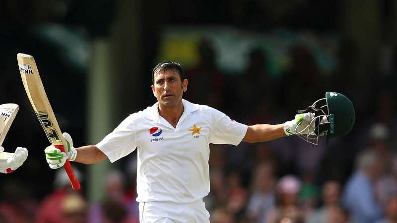 Younis in record-breaking form again to reach 10,000 Test runs