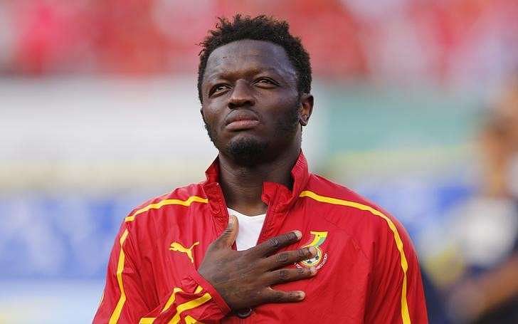 Ghana&#039;s Sulley Muntari listens to his country&#039;s national anthem before their international soccer friendly against South Korea at Sun Life stadium ahead of the 2014 World Cup in Miami, June 9, 2014. REUTERS/Wolfgang Rattay/File Photo