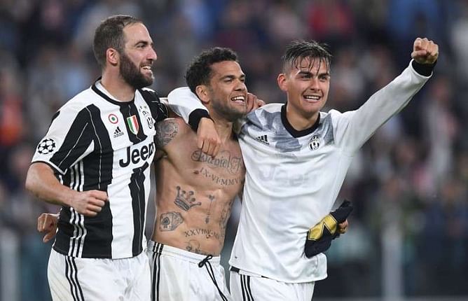 Alves enjoys a second wind at Juventus