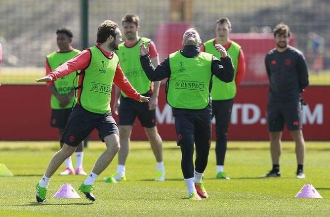 Manchester United's eggs in one basket for Champions League push