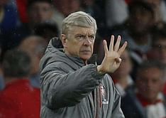 Belief in Wenger on the line in race for Champions League spot