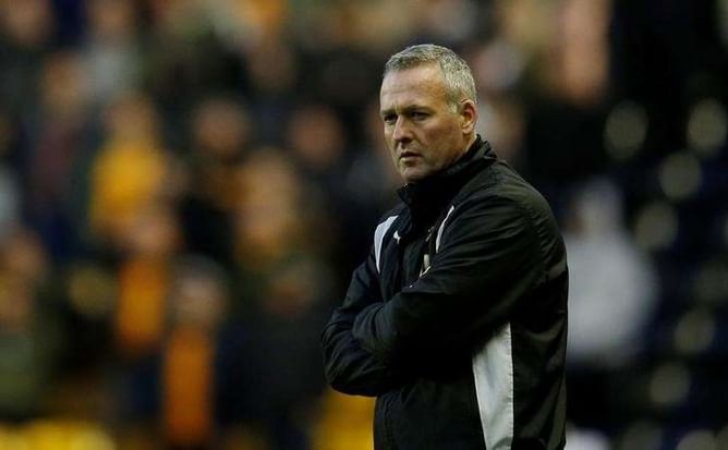 Manager Lambert leaves Championship club Wolves