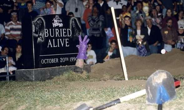 5 times wrestlers came back from the grave