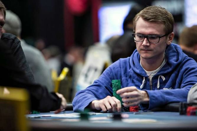 Poker Sports League: Henrik Tollefsen brilliance helps Gujarat Acers maintain fourth position on day 3