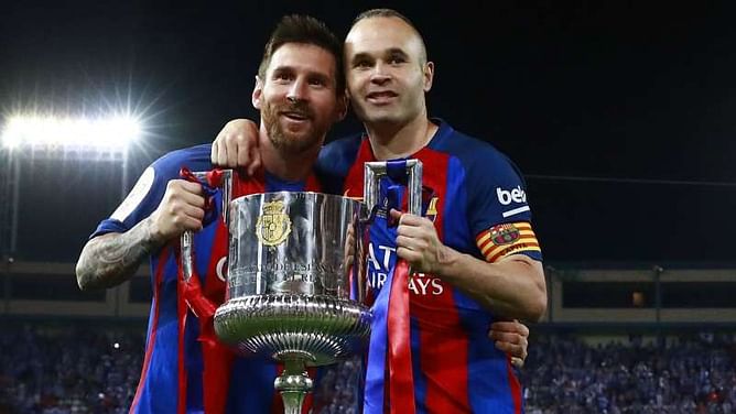 Iniesta refuses to commit to Barcelona