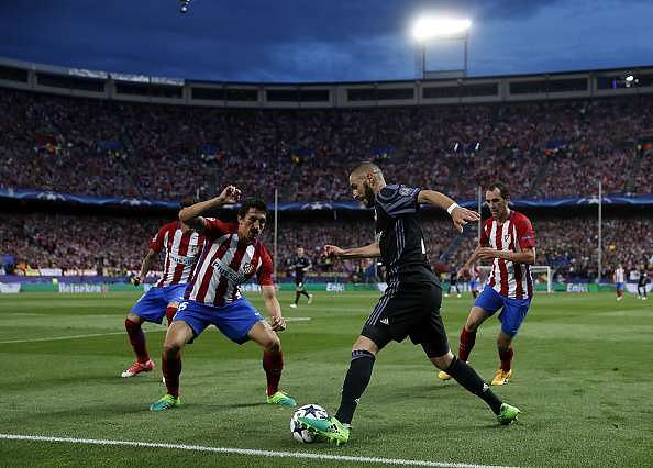 Karim Benzema Real Madrid Atletico Madrid.jpg