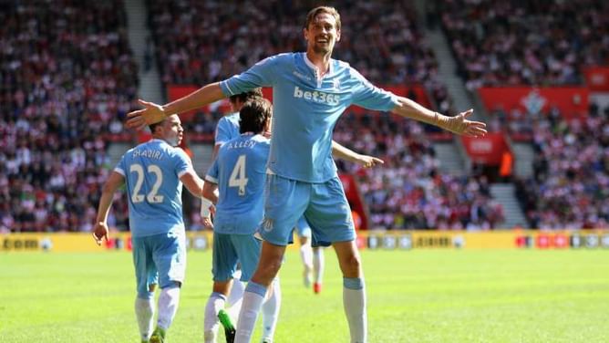 Heads-up! Crouch sets new Premier League record