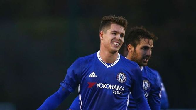PSV keen to extend Van Ginkel stay, could terminate Zinchenko deal