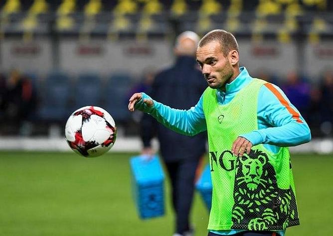Sneijder to set Dutch appearance record on his birthday